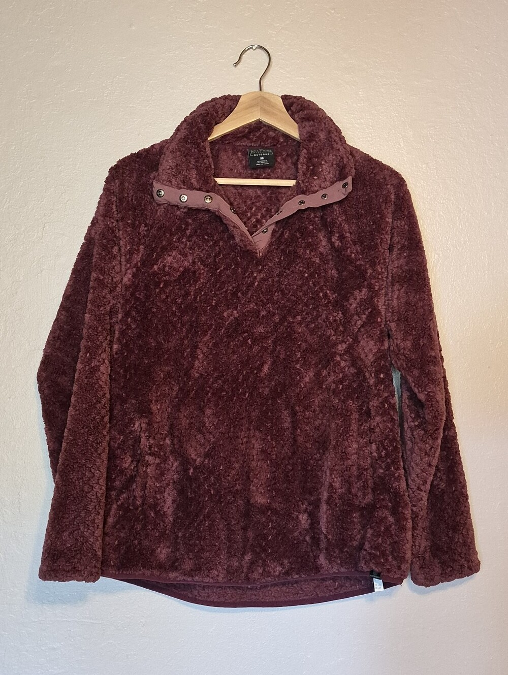 Soft Pullover Jacket Size Medium